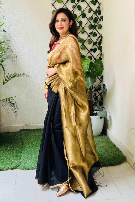 Shop Zal From Benaras Black Chanderi Silk Round Neck Color Block Saree With Blouse Piece at Aza Fashions Shop_Zal From Benaras_Black Chanderi Silk Round Neck Color Block Saree With Blouse Piece _at_Aza_Fashions
