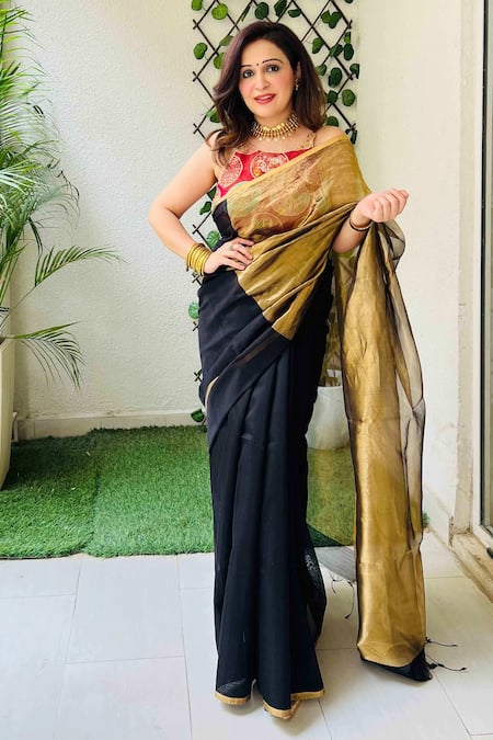 Zal From Benaras Black Color Block Saree With Blouse Piece 