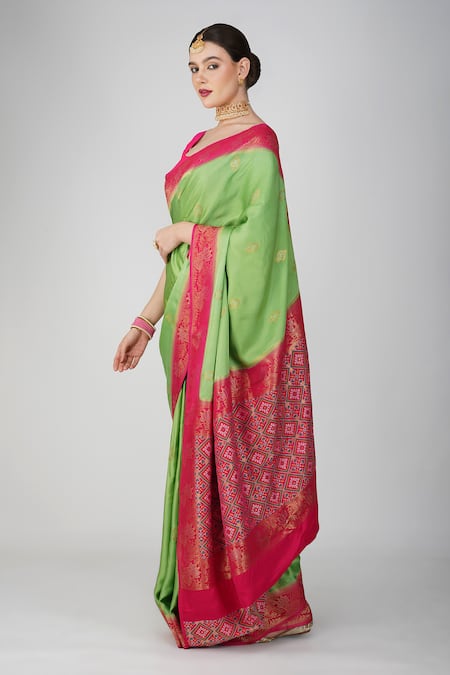 Shop Zal From Benaras Green Silk Embroidery Floral Motif Saree With Blouse Piece Online at Aza Fashions Shop_Zal From Benaras_Green Silk Embroidery Floral Motif Saree With Blouse Piece _Online_at_Aza_Fashions
