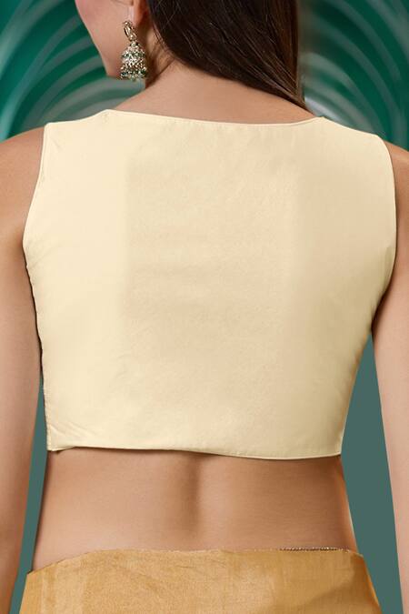 Shop Samyukta Singhania Off White Silk Padded Blouse at Aza Fashions Shop_Samyukta Singhania_Off White Silk Padded Blouse_at_Aza_Fashions