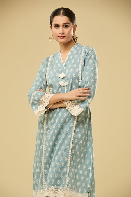Shop Samyukta Singhania Blue Cotton Tassels V-neck Floral Printed Kurta Set With Pant Online at Aza Fashions Shop_Samyukta Singhania_Blue Cotton Tassels V-neck Floral Printed Kurta Set With Pant _Online_at_Aza_Fashions