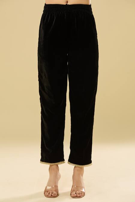 Shop Naintara Bajaj Black Velvet Sequins, Lace Split V-neck Embroidered Kurta Set Online at Aza Fashions Shop_Naintara Bajaj_Black Velvet Sequins, Lace Split V-neck Embroidered Kurta Set _Online_at_Aza_Fashions