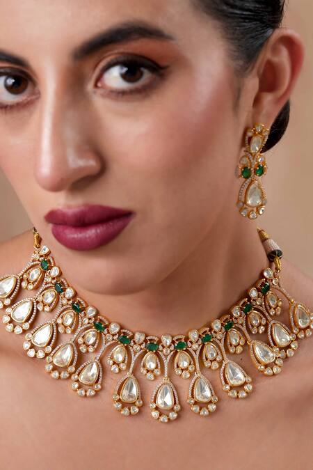 Buy_Ekathva Jaipur_Emerald Green Stones Moissanite Polki Drop Choker And Earrings Set_Online_at_Aza_Fashions