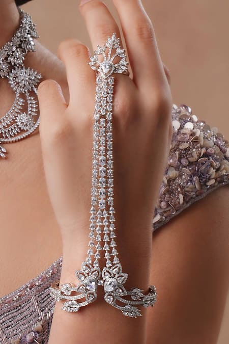 Ekathva Jaipur Silver Plated Swarovski Diamond Haathphool Online at Aza Fashions Ekathva Jaipur_Silver Plated Swarovski Diamond Haathphool_Online_at_Aza_Fashions