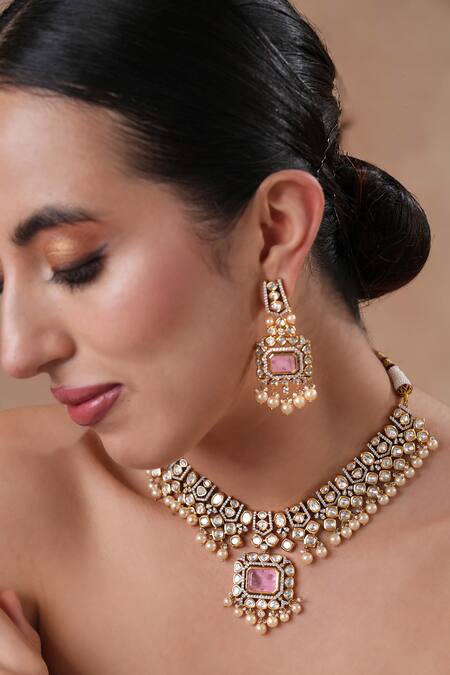 Shop Ekathva Jaipur Pink Beads, Zari Geometric Polki Pendant Necklace Set at Aza Fashions Shop_Ekathva Jaipur_Pink Beads, Zari Geometric Polki Pendant Necklace Set_at_Aza_Fashions