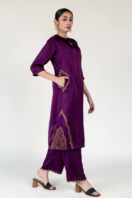 Shop_Nirjara_Purple Silk Embroidery, Zari Keyhole Neck Kurta Set _Online_at_Aza_Fashions