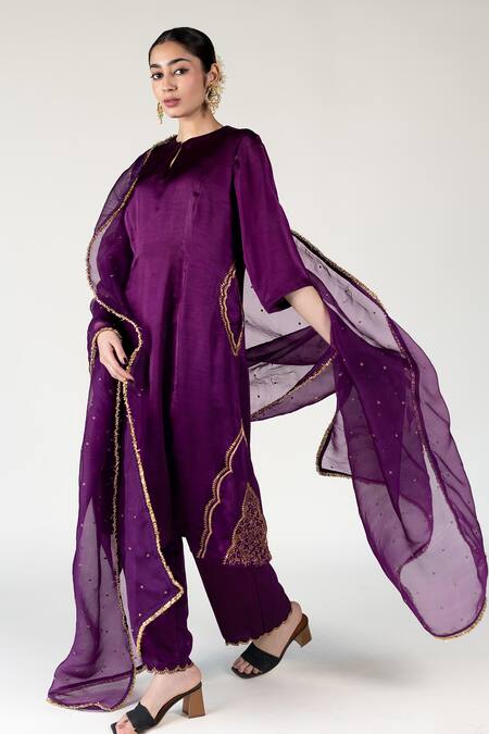 Shop Nirjara Purple Silk Organza Embroidery Aubergine Kiran Lace Dupatta Online at Aza Fashions Shop_Nirjara_Purple Silk Organza Embroidery Aubergine Kiran Lace Dupatta _Online_at_Aza_Fashions