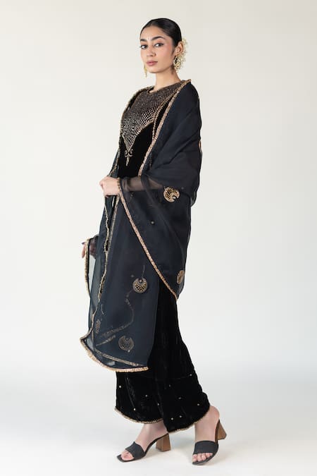 Nirjara_Black Silk Organza Sequins Zardozi Embroidered Dupatta _Online_at_Aza_Fashions