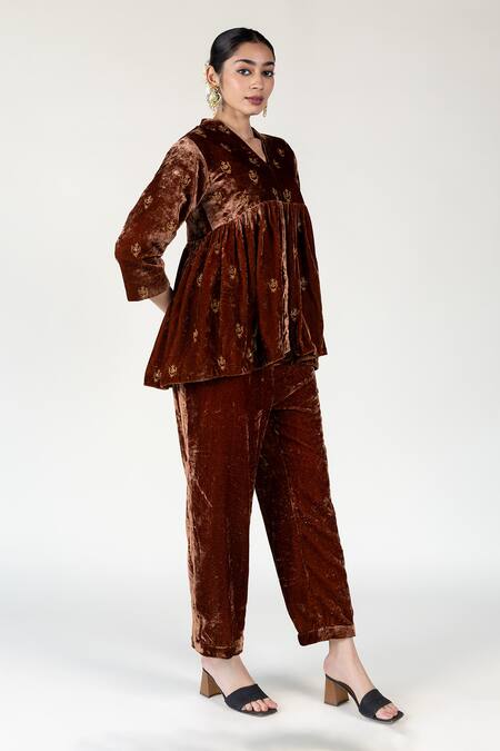 Nirjara Brown Silk, Velvet Embroidery V-neck Aari Peplum Top And Pant Set Online at Aza Fashions Nirjara_Brown Silk, Velvet Embroidery V-neck Aari Peplum Top And Pant Set _Online_at_Aza_Fashions