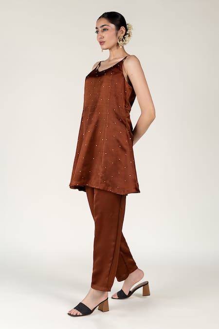 Nirjara Brown Tikki Embroidered Kurta Set 