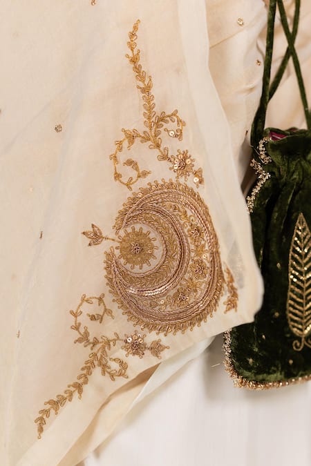 Buy_Nirjara_Ivory Tissue, Silk, Cotton, Lace Embroidery, Zari, Sequins Chaand Saree Set _Online_at_Aza_Fashions