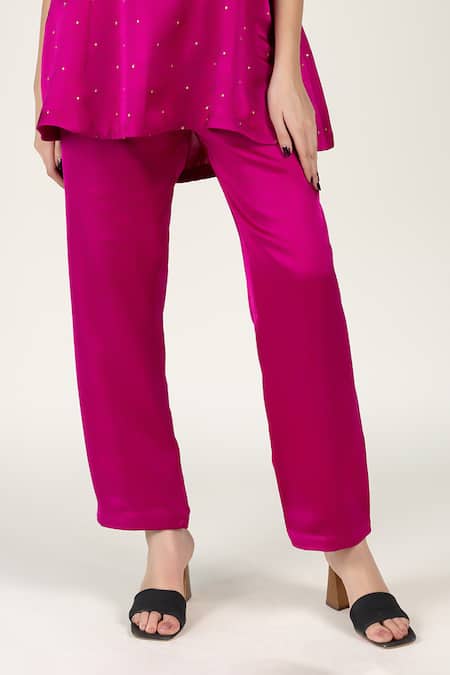 Buy_Nirjara_Pink Silk Sweetheart Neck Panelled Kurta Set With Tikki Embroidery _Online_at_Aza_Fashions