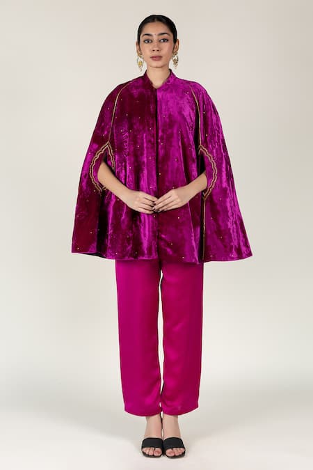 Nirjara Aari Embroidered Silk Velvet Cape 