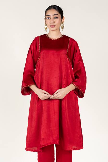 Buy_Nirjara_Maroon Silk Sequins, Zari Round Neck Zardozi Embroidered Choga Kurta Set _Online_at_Aza_Fashions