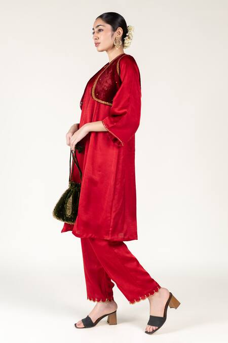 Nirjara_Maroon Silk, Velvet Embroidery Open Neck Aari Koti _Online_at_Aza_Fashions