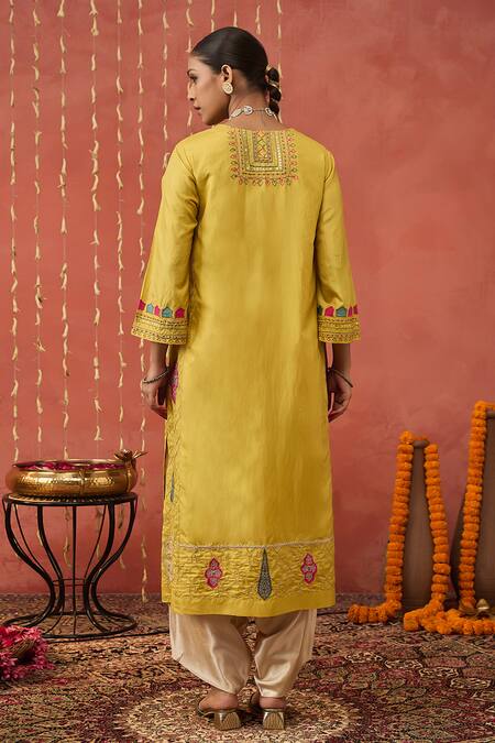Buy_Shivani Bhargava_Yellow Chanderi, Organza, Mughal Motif Kurta And Dhoti Salwar Set 