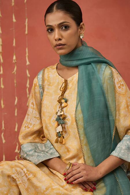 Buy Shivani Bhargava Yellow Chanderi, Cotton, Silk, Organza Mughal Jaal Print Kurta Palazzo Set Buy_Shivani Bhargava_Yellow Chanderi, Cotton, Silk, Organza Mughal Jaal Print Kurta Palazzo Set