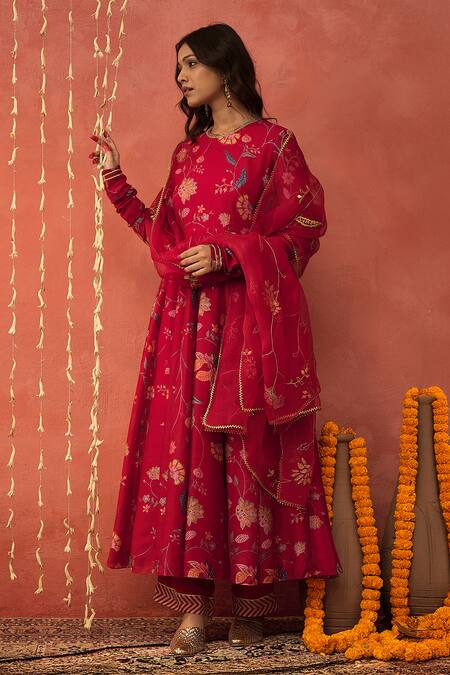 Buy Shivani Bhargava Red Chanderi, Organza, Cotton, Sequins, Chintz Print Anarkali Set Online at Aza Fashions Buy_Shivani Bhargava_Red Chanderi, Organza, Cotton, Sequins, Chintz Print Anarkali Set _Online_at_Aza_Fashions