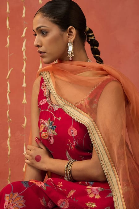 Shivani Bhargava Red Chanderi, Organza Sequins, Zari, Embroidery Round Neck Kurta Sharara Set Online at Aza Fashions Shivani Bhargava_Red Chanderi, Organza Sequins, Zari, Embroidery Round Neck Kurta Sharara Set _Online_at_Aza_Fashions