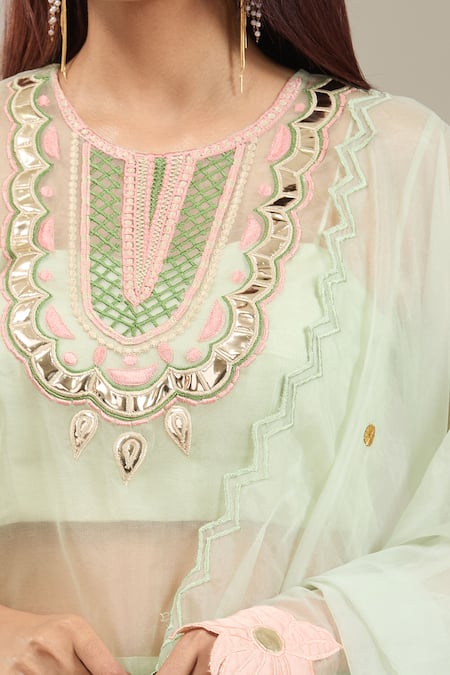 Kriti Bapna_Green Organza, Silk Embroidery, Applique Round Neck Mint Kurta Pant Set _Online_at_Aza_Fashions