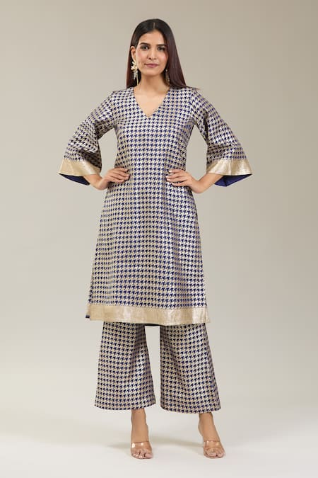 Shop_Kriti Bapna_Blue Silk Zari V-neck Houndstooth Pattern Kurta And Pant Set 