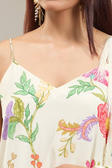 Buy_Kriti Bapna_White Crepe V-neck Floral Printed Kurta Pant Set 