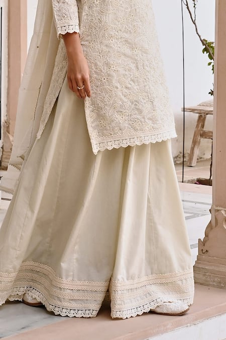 Karaj Jaipur_Off White Jersey, Cotton, Kota Doria Embroidery Floral Chikankari Kurta Set _Online_at_Aza_Fashions