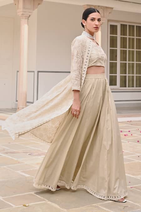 Karaj Jaipur Off White Jersey, Chanderi, Cotton Embroidery, Chikankari Jacket Lehenga Set at Aza Fashions Karaj Jaipur_Off White Jersey, Chanderi, Cotton Embroidery, Chikankari Jacket Lehenga Set _at_Aza_Fashions