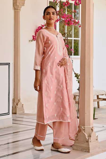 Buy Karaj Jaipur Pink Chanderi, Cotton Embroidery Round Neck Floral Chikankari Kurta Set Online at Aza Fashions Buy_Karaj Jaipur_Pink Chanderi, Cotton Embroidery Round Neck Floral Chikankari Kurta Set _Online_at_Aza_Fashions