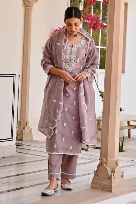 Karaj Jaipur_Purple Chanderi, Cotton Embroidery Round Neck Floral Chikankari Kurta Set _at_Aza_Fashions