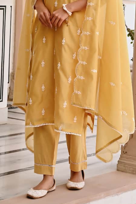 Buy Karaj Jaipur Yellow Chanderi, Cotton Embroidery Round Neck Chikankari Kurta Set Online at Aza Fashions Buy_Karaj Jaipur_Yellow Chanderi, Cotton Embroidery Round Neck Chikankari Kurta Set _Online_at_Aza_Fashions