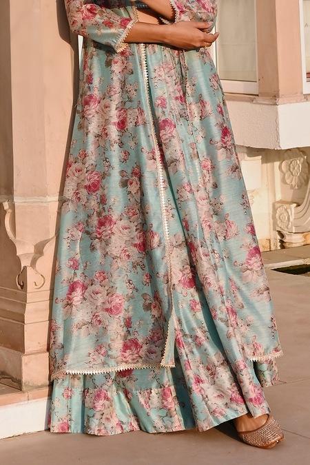 Karaj Jaipur_Blue Chanderi, Cotton Embroidery, Gota Patti Floral Print Jacket Lehenga Set _Online_at_Aza_Fashions