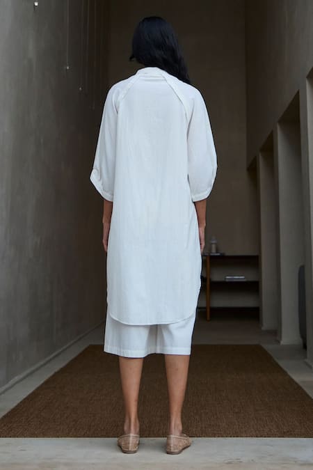 Shop The Summer House Off White Handloom Cotton Mandarin Collar Handwoven Tunic And Pant Set at Aza Fashions Shop_The Summer House_Off White Handloom Cotton Mandarin Collar Handwoven Tunic And Pant Set _at_Aza_Fashions