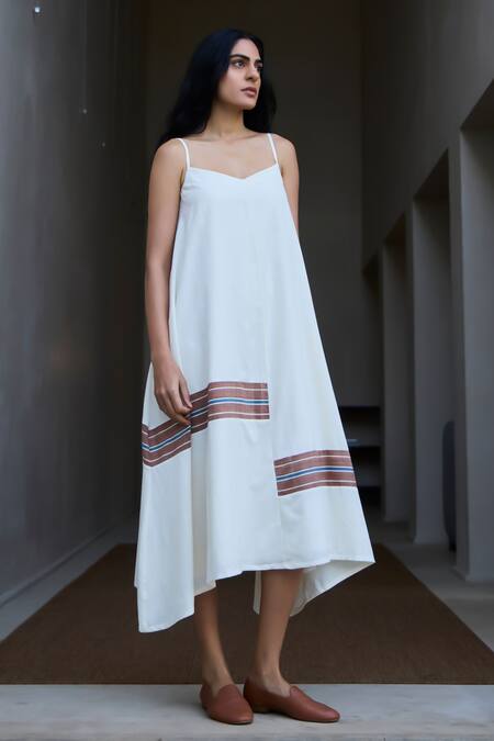 Buy The Summer House Off White Handloom Cotton Sweetheart Neck Handwoven Midi Dress Online at Aza Fashions Buy_The Summer House_Off White Handloom Cotton Sweetheart Neck Handwoven Midi Dress_Online_at_Aza_Fashions