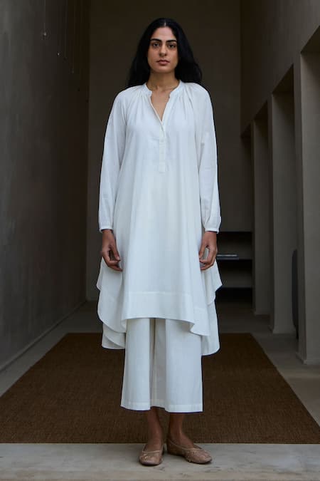 Buy_The Summer House_Off White Handloom Cotton Collared Handwoven Tunic And Pant Set _Online_at_Aza_Fashions