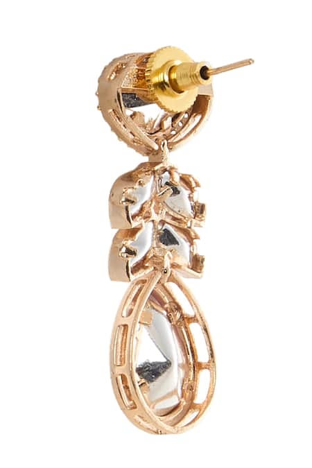 Buy_Moh-Maya By Disha Khatri_Gold Plated Metallic Thread, Zari Kundan Moissanite Leaf Necklace Set _Online_at_Aza_Fashions