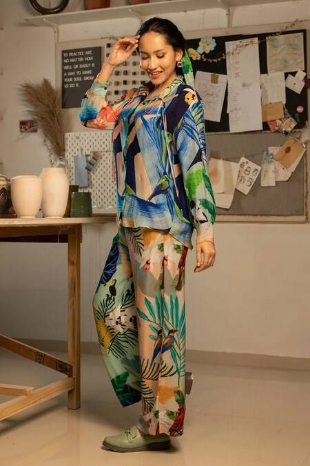 Buy Zilaire Multi Color Crepe, Bamboo Collared Tropical Print Co-ord Set Online at Aza Fashions Buy_Zilaire_Multi Color Crepe, Bamboo Collared Tropical Print Co-ord Set _Online_at_Aza_Fashions