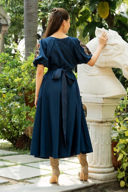 Zilaire Blue Puffed Sleeve Embroidered Midi Dress 