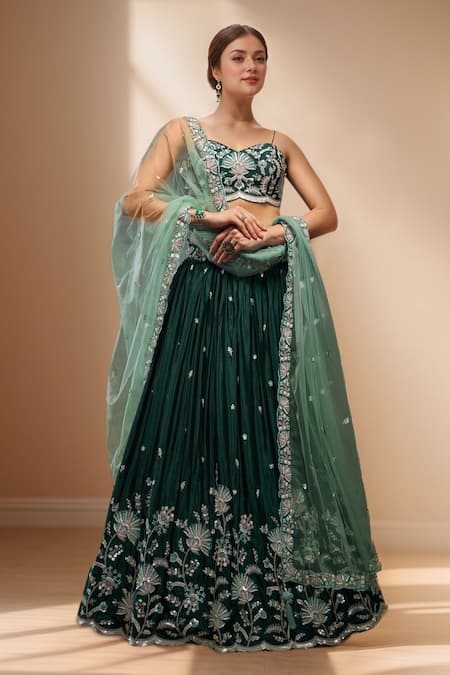 Samyukta Singhania Floral Bloom Embroidered Lehenga Set 