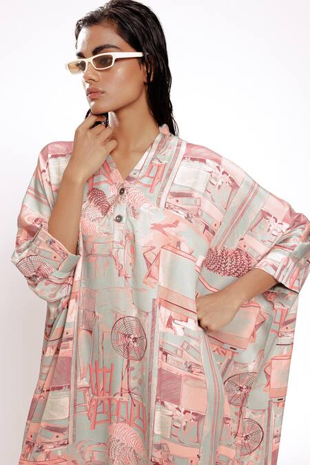 Doh Tak Keh_Green Brocade Collared Mint Studio Printed Kaftan_at_Aza_Fashions