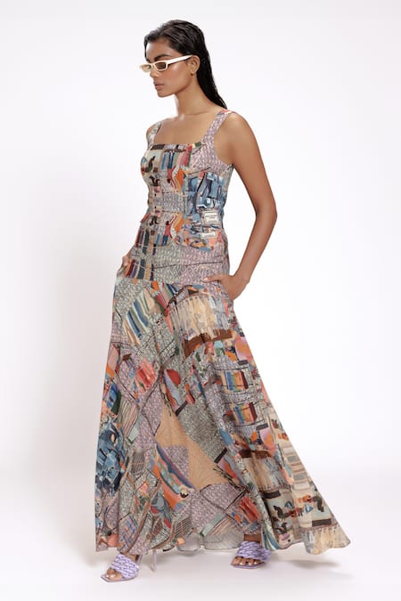 Buy_Doh Tak Keh_Gray Rayon Square Neck Scenic Print Grey Corset_Online_at_Aza_Fashions