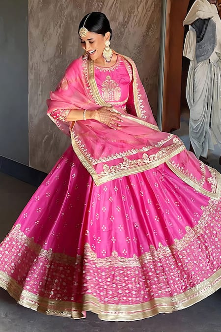 Sheetal Batra Pink Blouse And Lehenga Bangalore Silk Embroidery Naaina Geometric Bridal Set 