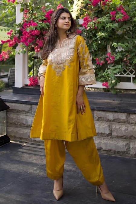 Sheetal Batra Yellow Choga Silk Chanderi Embroidery Mohsina Gota Applique Work And Salwar Set 