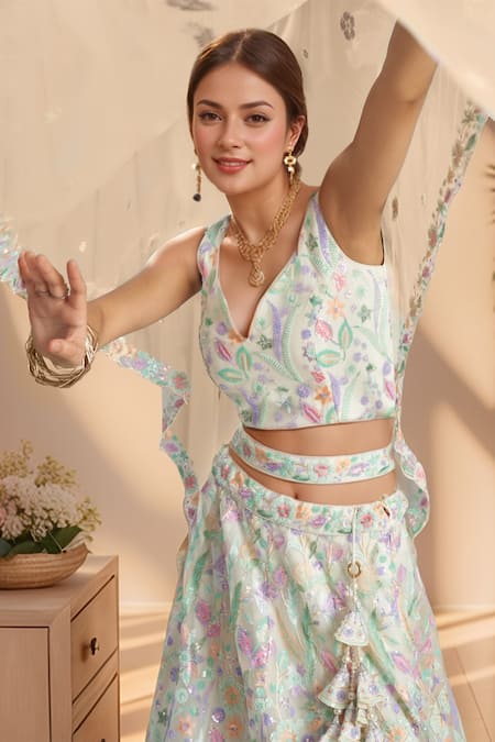 Buy Samyukta Singhania Cream Net Sequins, Stones Sweetheart Neck Embellished Lehenga Set Buy_Samyukta Singhania_Cream Net Sequins, Stones Sweetheart Neck Embellished Lehenga Set