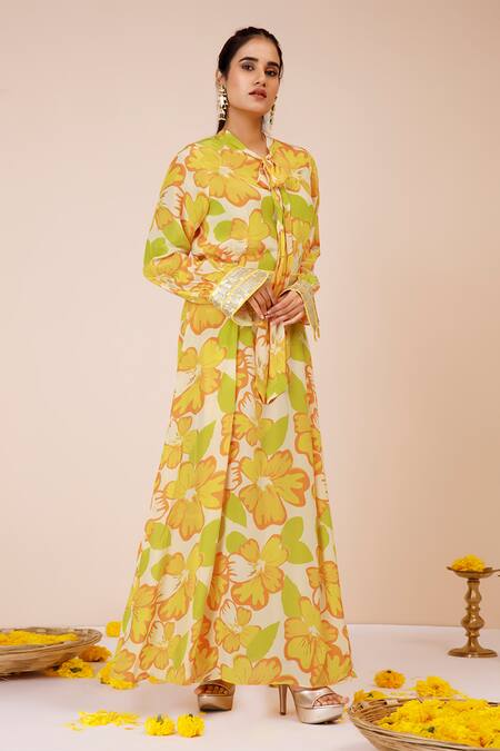 Buy_Label Niyami_Yellow Crepe Sequins Collared Sunflower Print Maxi Dress With Belt _Online_at_Aza_Fashions