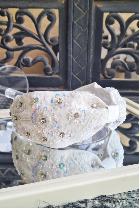The House Of Aqua Floral Embroidered Off White Headband 