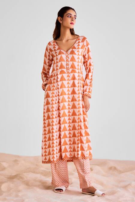 Shop_Cotton And Clay_Peach Modal V-neck Geometric Print Kurta Set _Online_at_Aza_Fashions
