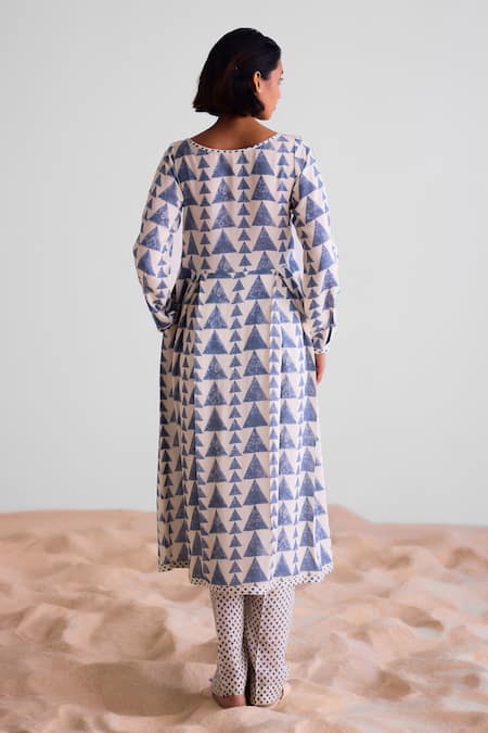 Cotton And Clay Geometric Print Pleated Kurta Set 