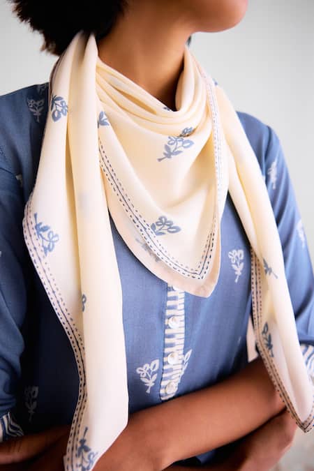 Buy_Cotton And Clay_Blue Modal Embroidery Round Neck Floral Print Kurta Set With Scarf _Online_at_Aza_Fashions