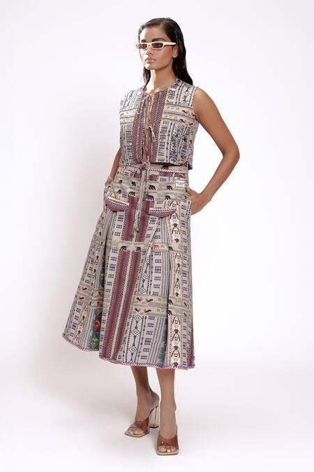 Doh Tak Keh_Gray Rayon Tribal Geometric Print Pleated Skirt_Online_at_Aza_Fashions